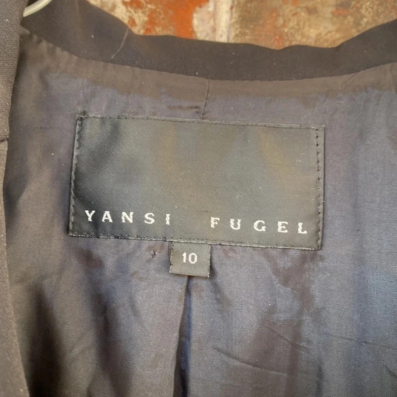 Yansi Fugel Black Classic Blazer - Picture 2 of 10